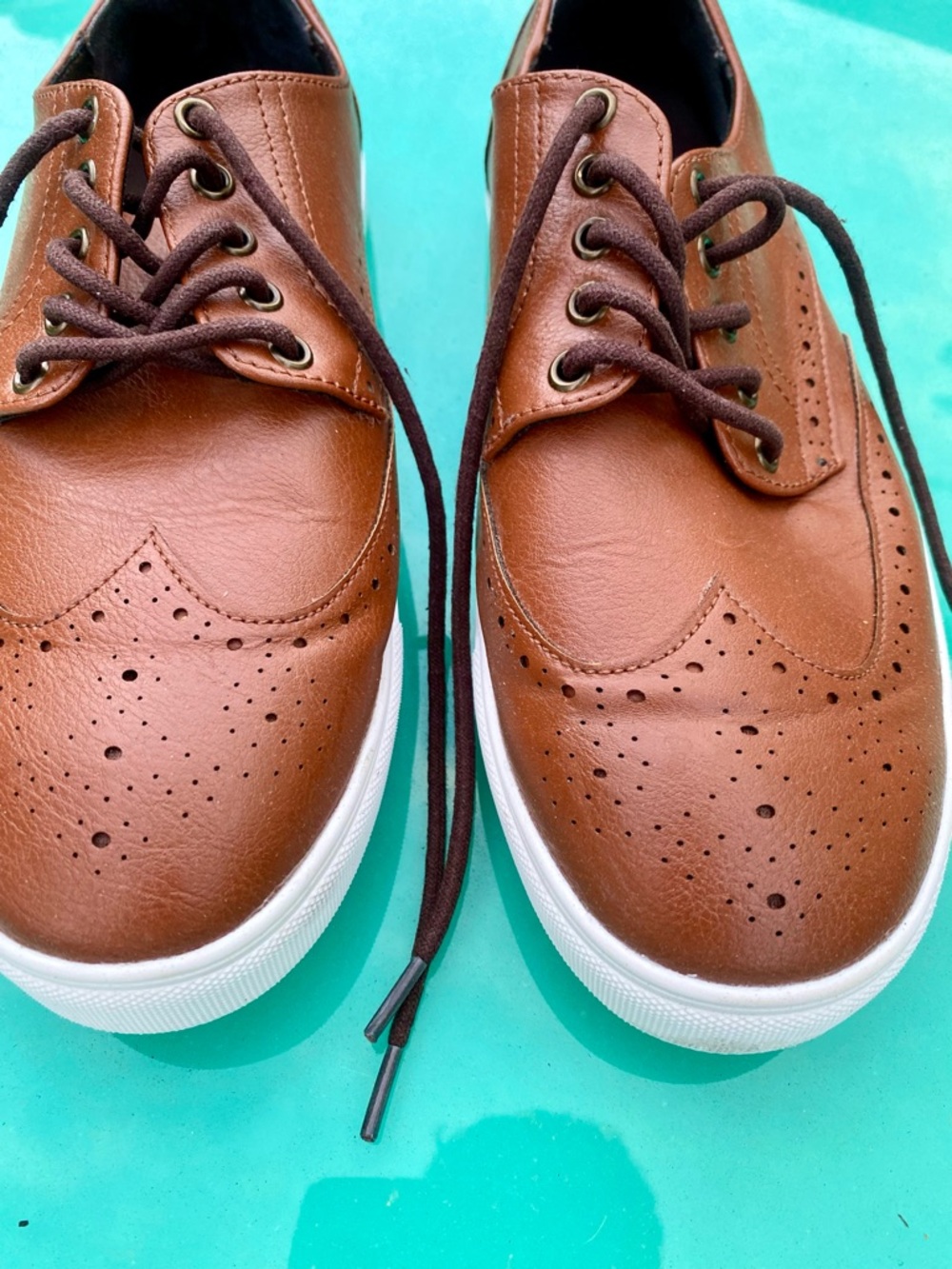 ASOS Tan Leather Wingtip with White Sole - Picture 2 of 4
